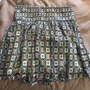 Hollister printed skirt size small/medium